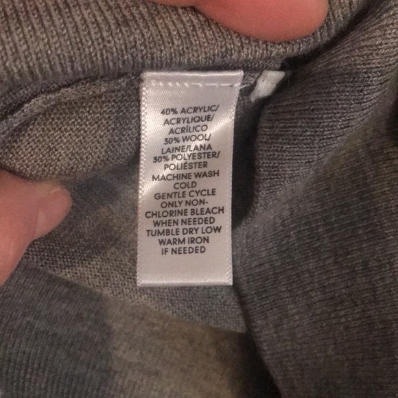 LOFT Lightweight Sweater - Picture 3 of 4